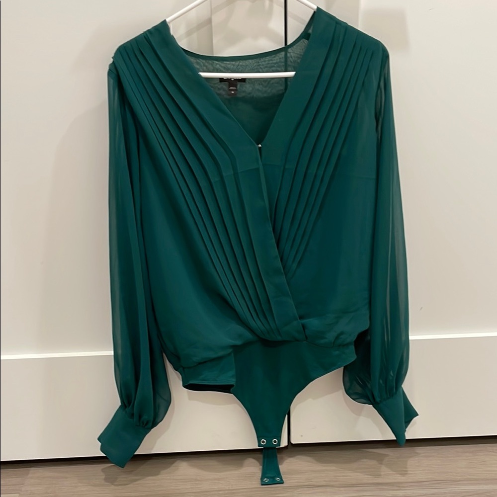 Elegant Green Blouse